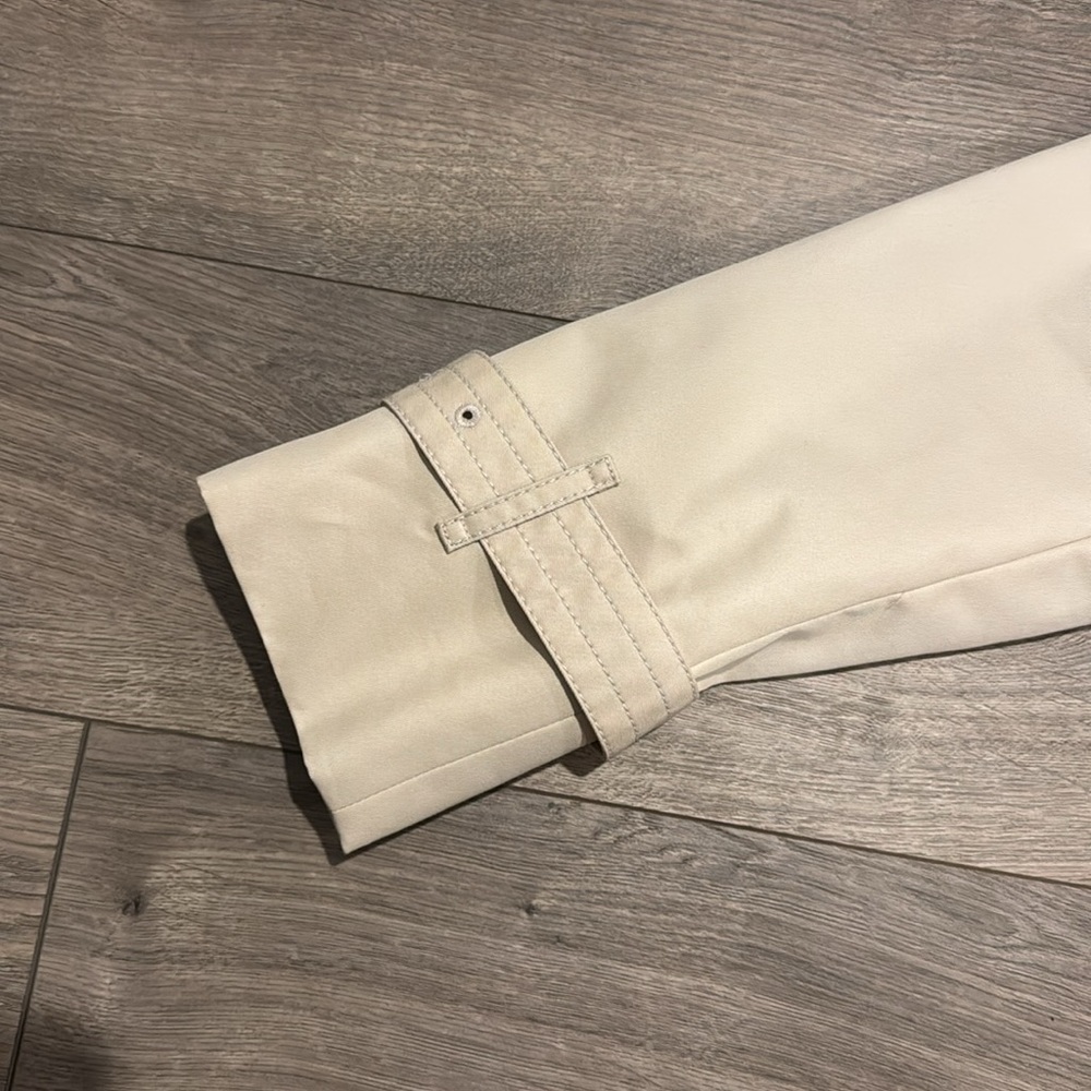 Coach Jacket - Picture 4 of 5